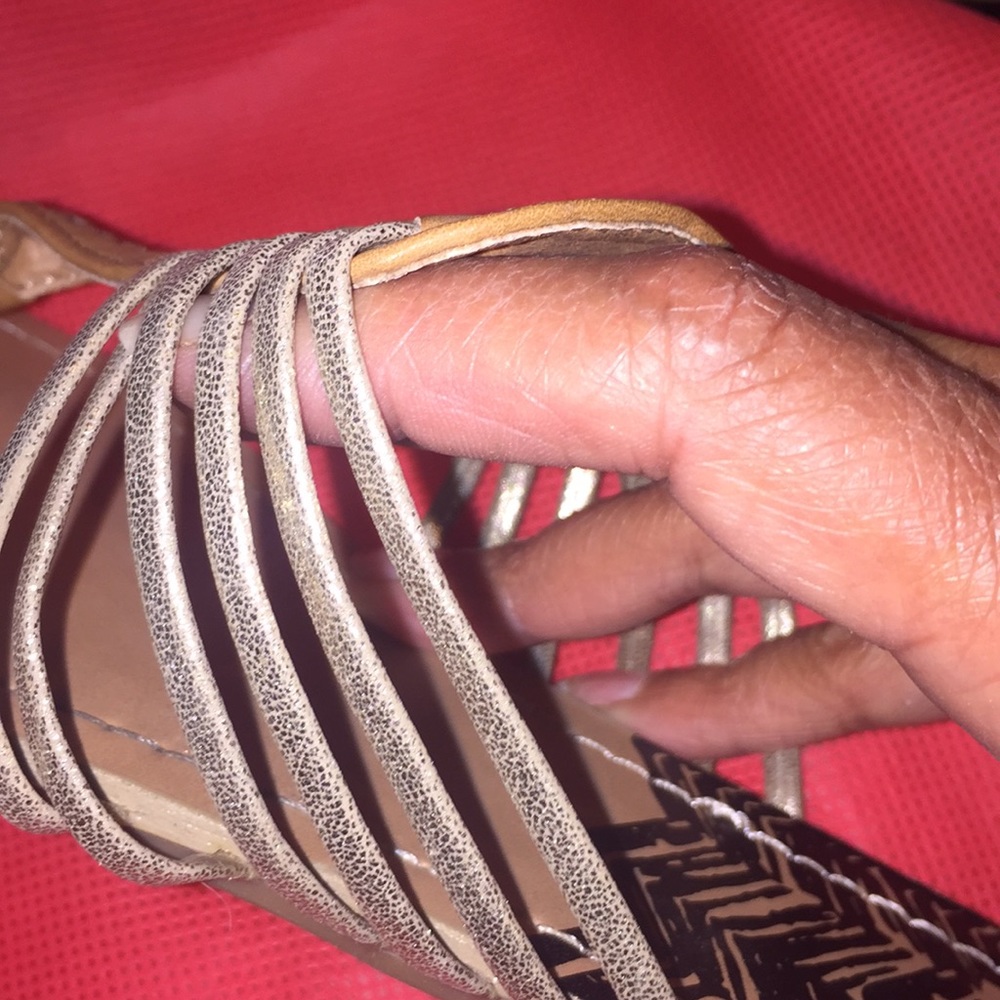 DV Sandals - Picture 3 of 5